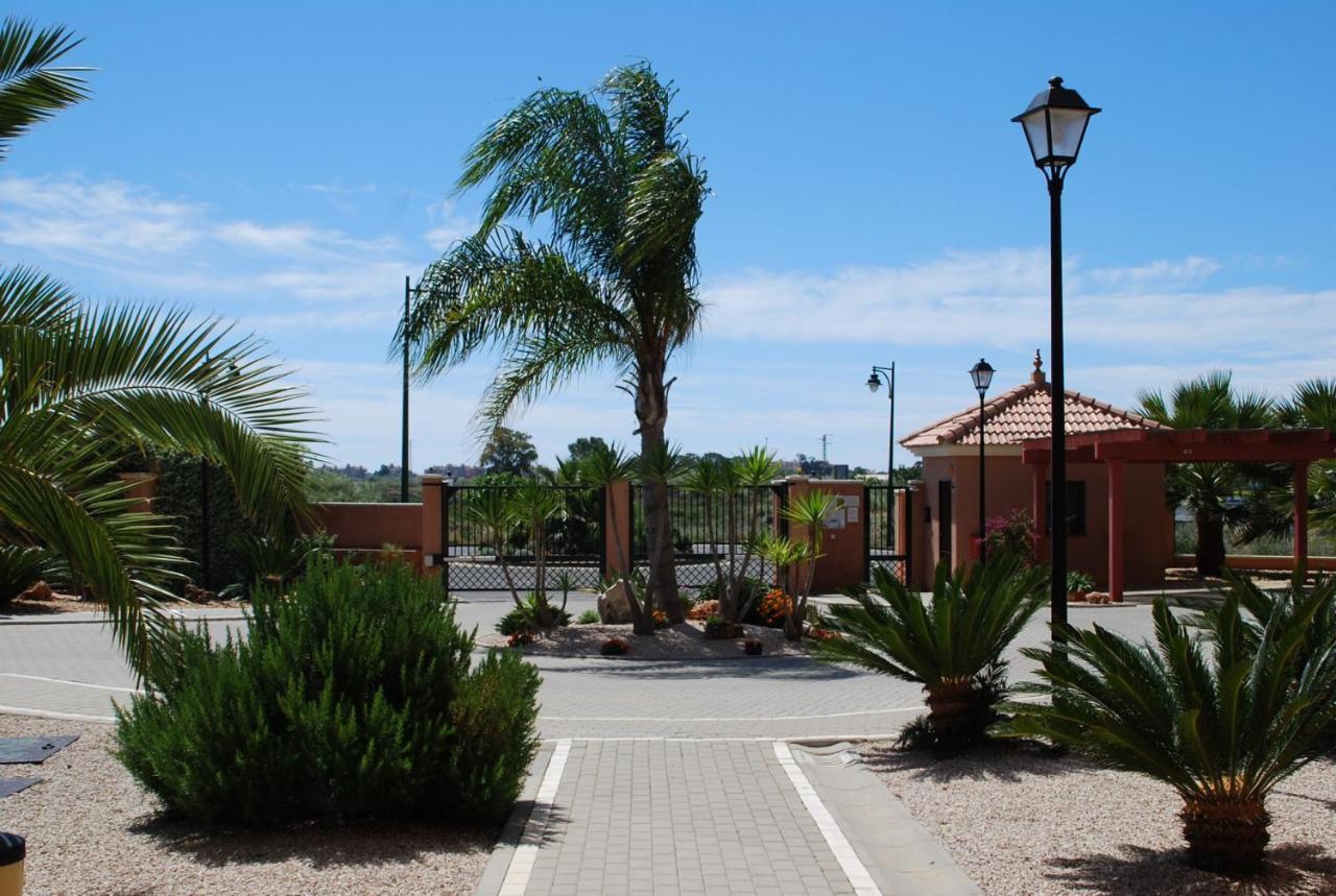 Prado Golf By H Appartement Isla Canela Buitenkant foto